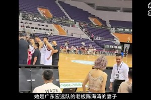 盘点NBA球员奇葩发型！