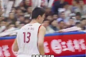 杨毅此前：我曾劝姚明去湖人联手科比，但大姚不是那种人&没想去