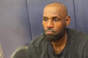 詹姆斯：东契奇的作用无可替代！现在没有犯错空间了，需群策群力